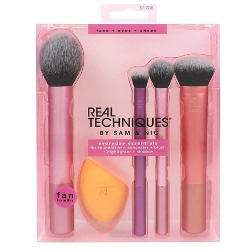 Real Techniques Everyday Essentials Makyaj Fırça Seti Real Techniques Everyday Essentials Makyaj Fırça Seti